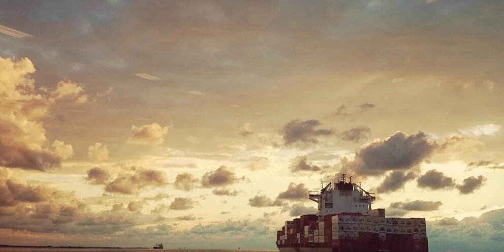 Морские катастрофы. Offshore support vessel судно. Shipping deep. Shipping deep. Судно эксплорер.