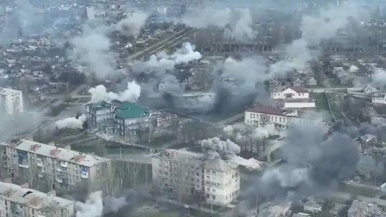 Группа Вагнерначала в Артемовске массированный штурм дороги жизниВСУ