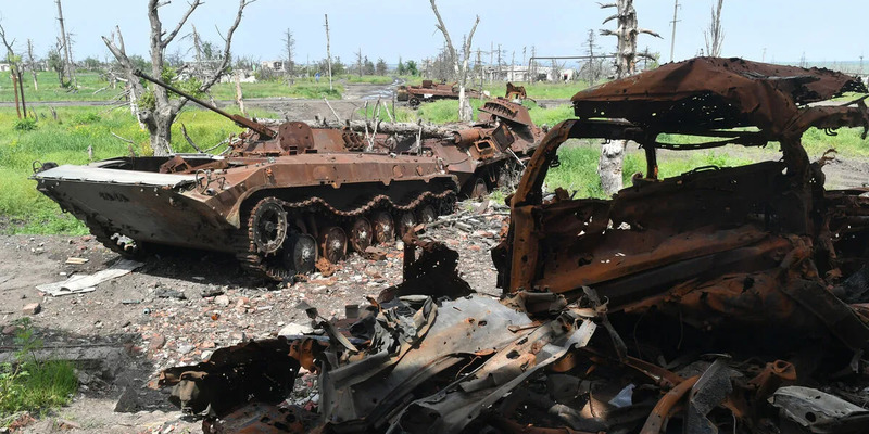 Поезд с техникой ВСУ уничтожили на станции под Харьковом