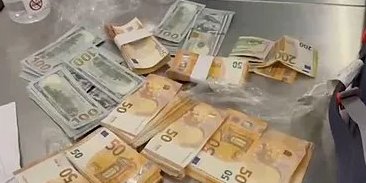 Пассажир с украинским паспортом пытался незаконно пронести около 40 тысяч евро