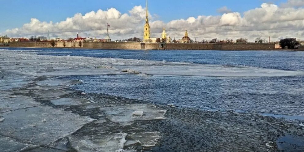 Ледоход спб. Ледоход в Петербурге. Ледоход в Питере когда бывает.