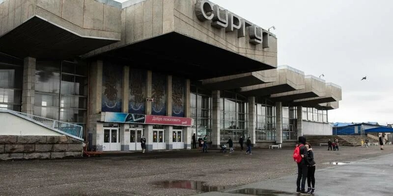 Сургут каи казинформ в сургуте. Железнодорожный вокзал Сургут. Новый ЖД вокзал Сургут. ЖД вокзал Сургут 2023. Вокзал Сургут 2022.