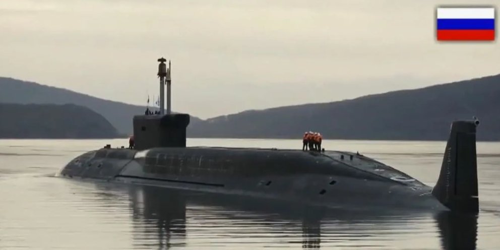 Атомная подводная лодка красноярск фото В России спустили на воду атомный подводный крейсер "Император Александр III": Н