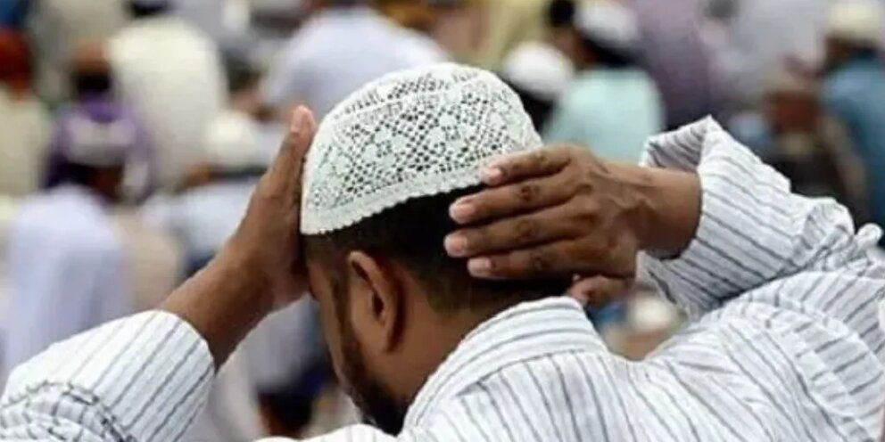 Islamnews. Мусульмане. Юный мусульманин.