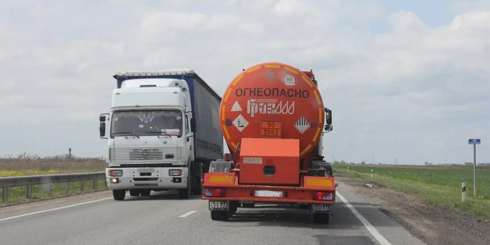 Весенние ограничения для большегрузов 2024 в беларуси. Большегрузы на дорогах. Ограничение движения большегрузов. Временные ограничения для движения большегрузов.