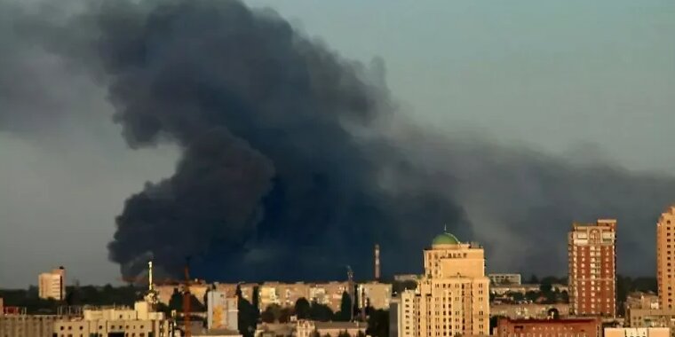26 мая 2023 г. Бомбардировки Донецка 2014. Пожар на фабрике. Донецк обстрел города.