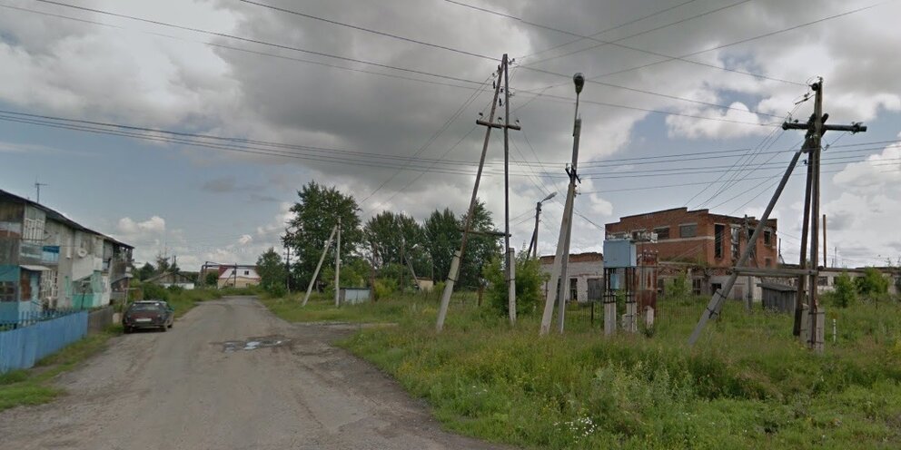 Усть-ишим лесная 33. Лагерь им ленина ишим фото. Ишимская 13. Ишимская 13. Челюскинцев ишим.