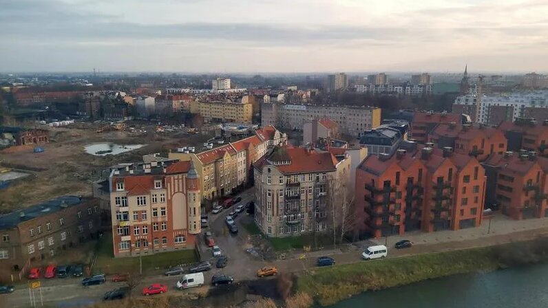 Калининград сейчас фото Директор БМК: В порту Гданьска застряли тысячи контейнеров для калининградских к