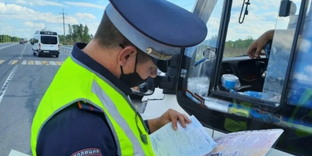 Водитель категории d. Требуется водитель категории е. Требуется водитель вакансия. Вакансии водителя свежие тюмени. Регионспецтранс ноябрьск вакансии водитель 2024.