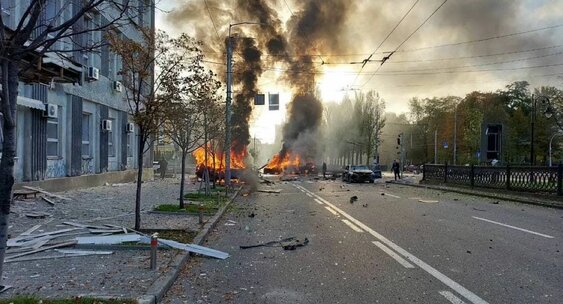 В&nbsp;Киеве сняли на&nbsp;видео серию мощных взрывов в&nbsp;момент массированного удара ВС РФ|