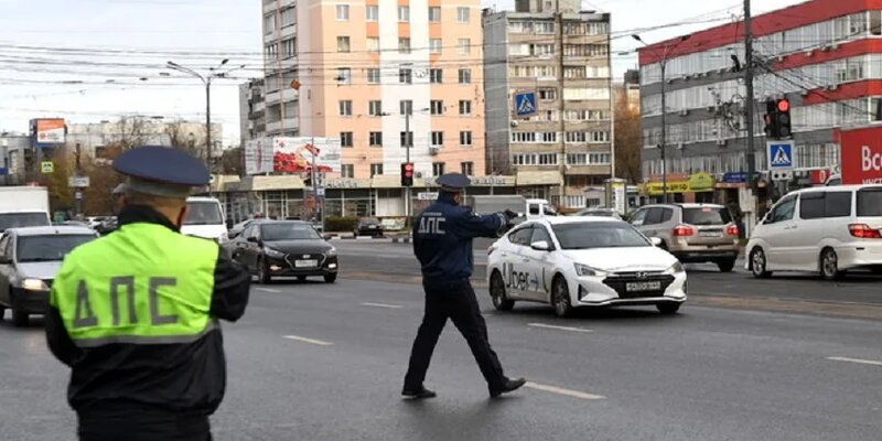 Дпс тверь. Штраф на машину. Почему вернули гаи. Почему вернули гаи. Радар дпс ручной.