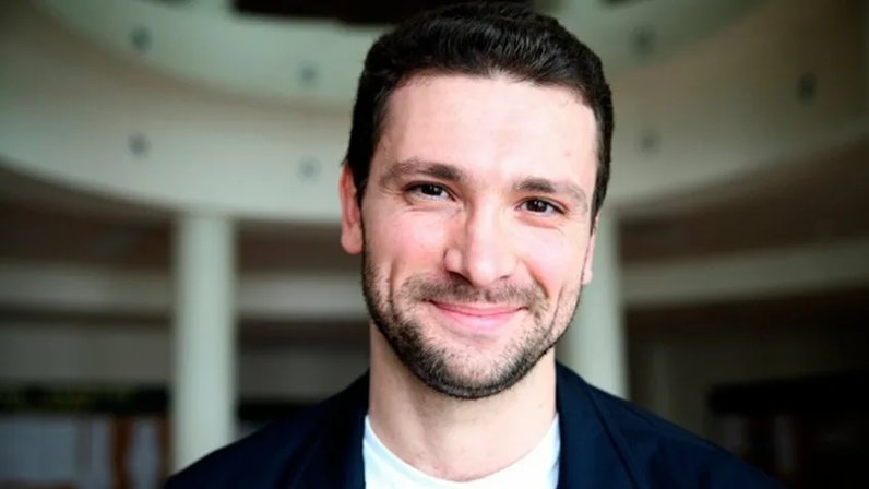 Биография антона хабарова фото Актёр Антон Хабаров рассказал, как справился с депрессией: Яндекс.Новости