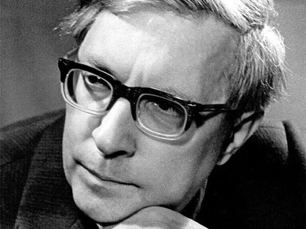 Поэт лев ошанин. Лев Иванович Ошанин. Ошанин поэт. Лев Ошанин поэт. Лев Иванович Ошанин фото.