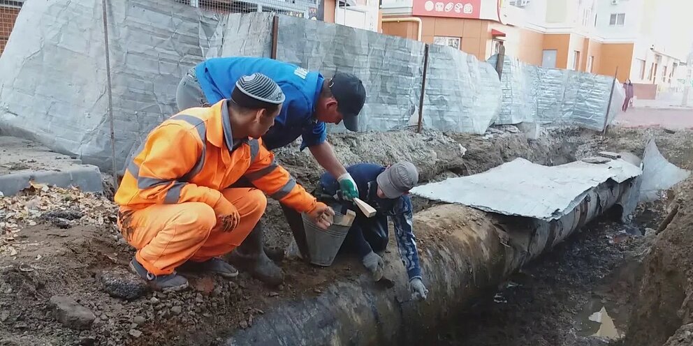 МУП Астрводоканал. Водоканал Астрахань. Астрводоканал фото. Сети водоканала.