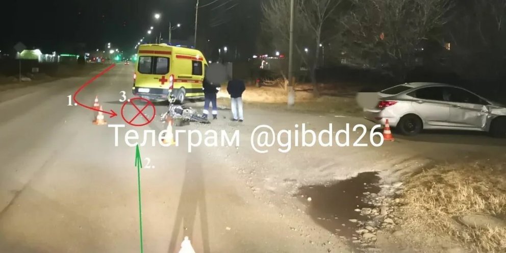 Открытый перелом бедра получил в ДТП на Ставрополье подросток-мотоциклист: Новос