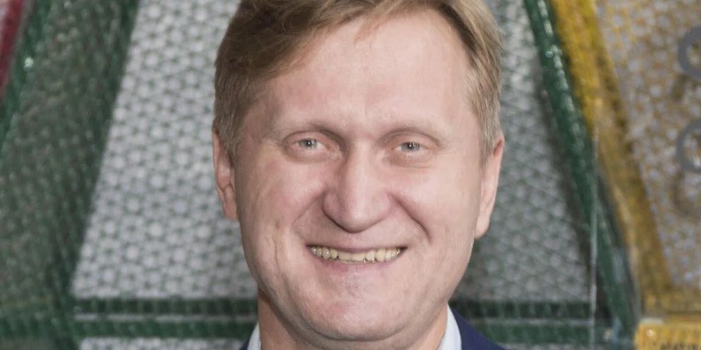 Исаев заявил, что Нетиевского выгнали из Уральских пельменей за воровство