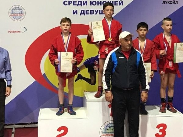 сенопальников самбо амурская. сенопальников антон сергеевич свободный. самбо благовещенск амурская область. самбо благовещенск самвел. самбо свободный.