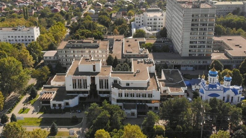 Краевая клиническая больница № 1 им. профессора С. В. Очаповского, hospital, Kra