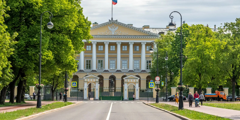 Беглов назначил врио главы Пушкинского района и Комитета территориального развит