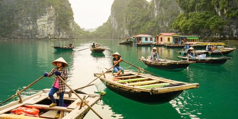 Отдых в азии летом 2021. Бухта Халонг пляжи. Вьетнам туризм сейчас. Туристический потенциал Вьетнама. Вьетнам для туристов 2022.