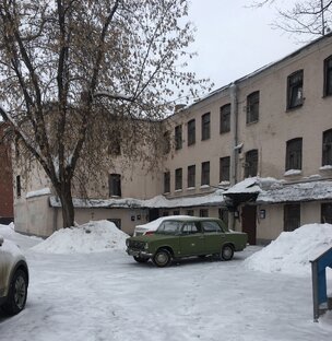 Московские дворы