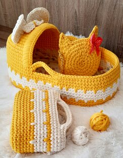 Изделия из трикотажной пряжи.