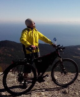 На велосипеде