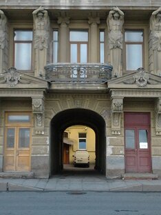 Санкт-Петербург