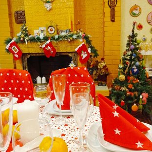 Новый год(стол на праздник, рукоделие)