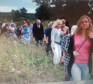 Тропою к домику Ксении Некрасовой