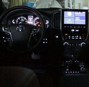 Toyota Land Cruiser 200