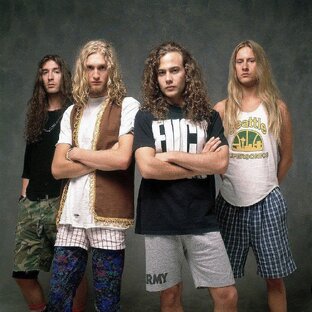 ALICE IN CHAINS