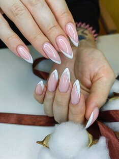 ФРЕНЧ МАНИКЮР 