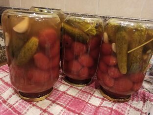 Заготовки на зиму. 