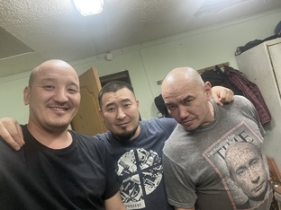 Лысые парни 2