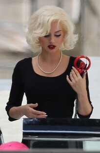 Знаменитости 