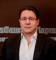 Андрей Разин назвал провокацией драку Лепса с петербуржцем возле бара