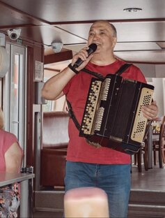 Статистика Дзен Клуб любителей застольной песни.