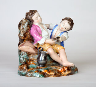 Русский фарфор: истории и предметы