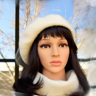 Вязано-валяные береты, шапки и комплекты