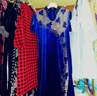 Моё хобби:секонд хенд и итальянский антиквариат.