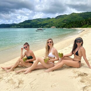 Путешествуй с нами