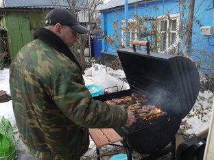 Деревенские будни.