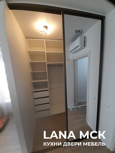 Шкафы/гардеробные