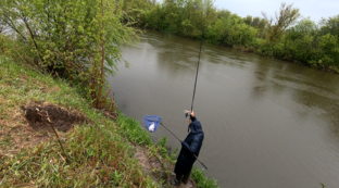 Рыбалка на реке 