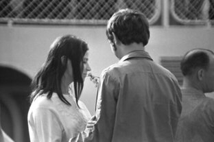 " ПОДОБНОЕ ПРИТЯГИВАЕТ ПОДОБНОЕ,.."