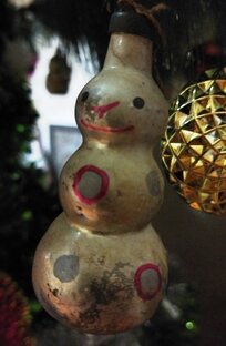 Ёлочные украшения из старой коробки