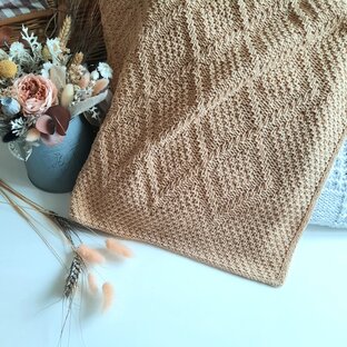 Детские пледы с теневыми узорами.