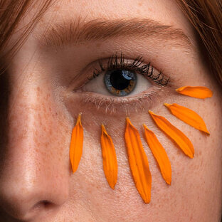 Вокруг глаз