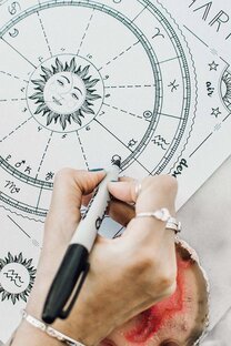 Астрология